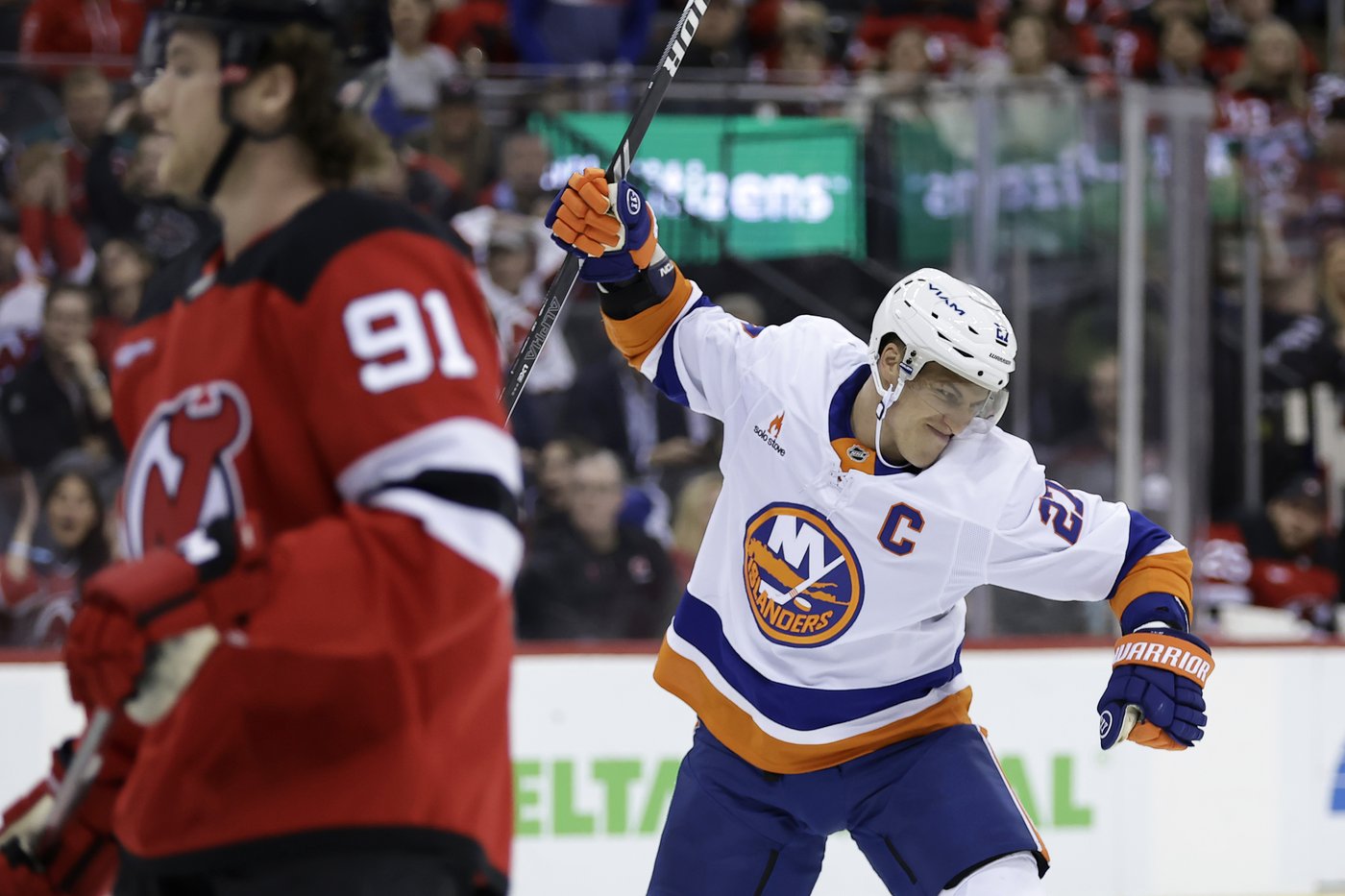 Horvat scores in overtime as Islanders beat Devils 4-3 | iNFOnews.ca Horvat scores in overtime as Islanders beat Devils 4-3 | iNFOnews.ca