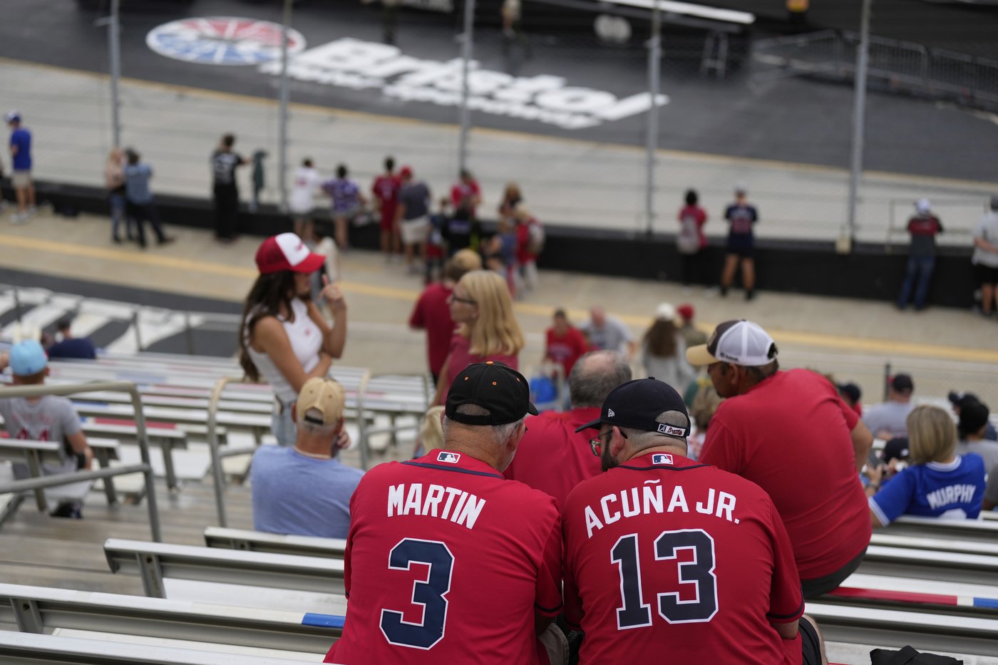 White goes deep twice as the Braves beat the Reds in rain-delayed MLB Speedway Classic at Bristol | iNFOnews.ca White goes deep twice as the Braves beat the Reds in rain-delayed MLB Speedway Classic at Bristol | iNFOnews.ca
