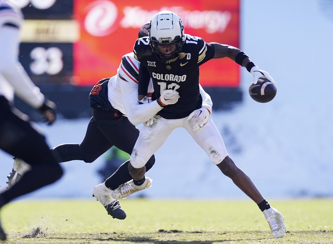 Hunter's big game bolsters Heisman hopes as No. 23 Colorado rolls to 52-0 win over Oklahoma State | iNFOnews.ca Hunter's big game bolsters Heisman hopes as No. 23 Colorado rolls to 52-0 win over Oklahoma State | iNFOnews.ca