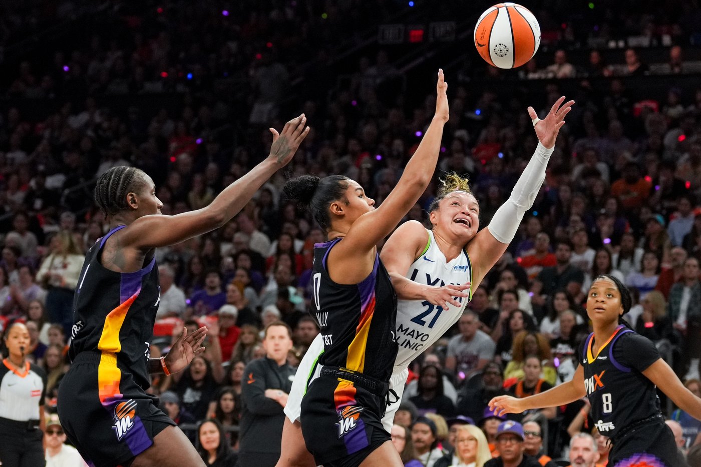 Mercury erase 13-point deficit, clinch Finals berth with 86-81 victory. | iNFOnews.ca