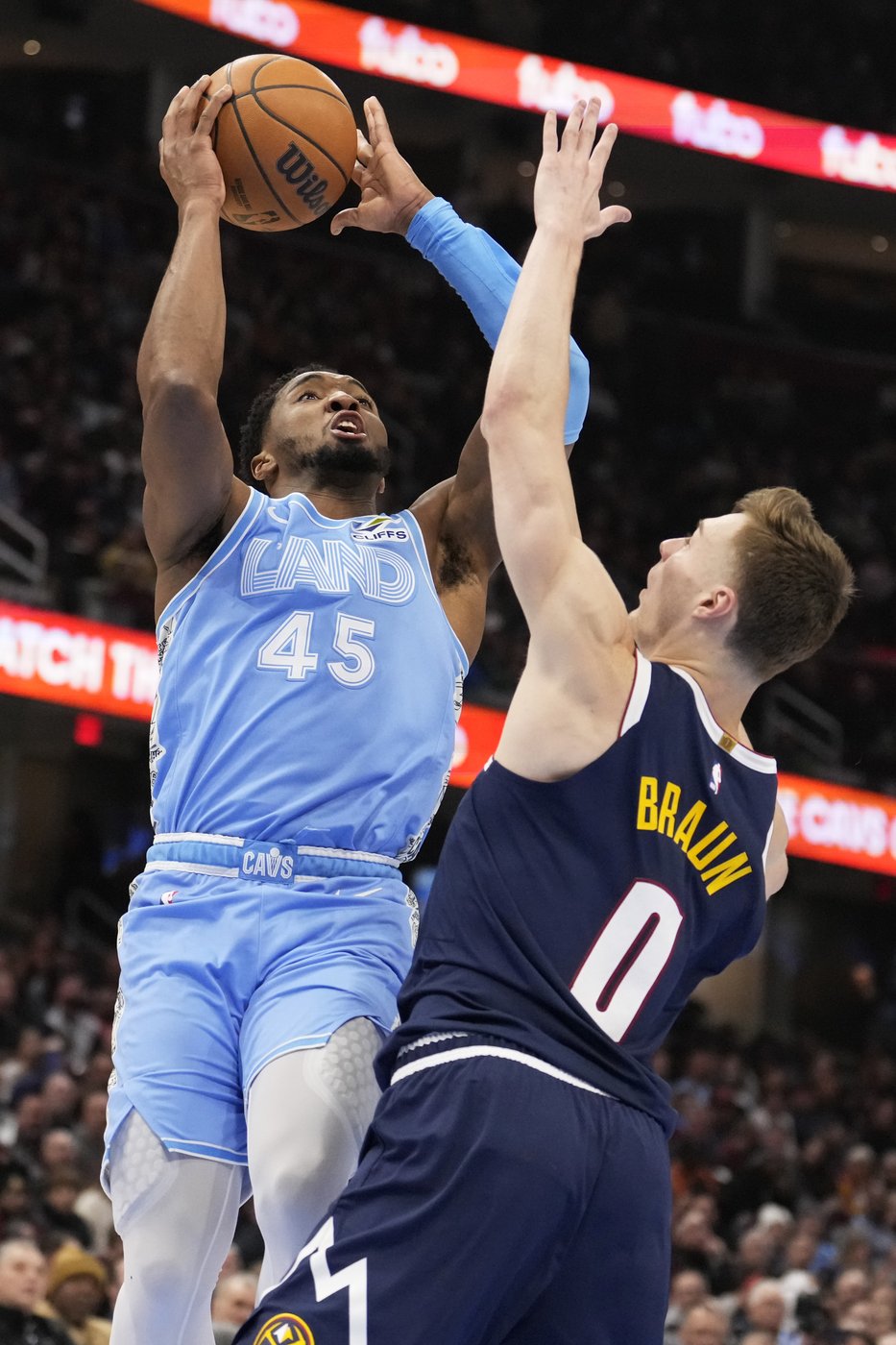 Donovan Mitchell scores 28 as Cavaliers improve to 13-1 at home by beating Jokic and Nuggets 126-114 | iNFOnews.ca