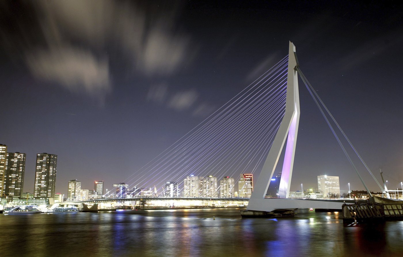 Dutch prosecutors say man arrested after fatal stabbing is suspected of a terrorist motive | iNFOnews.ca