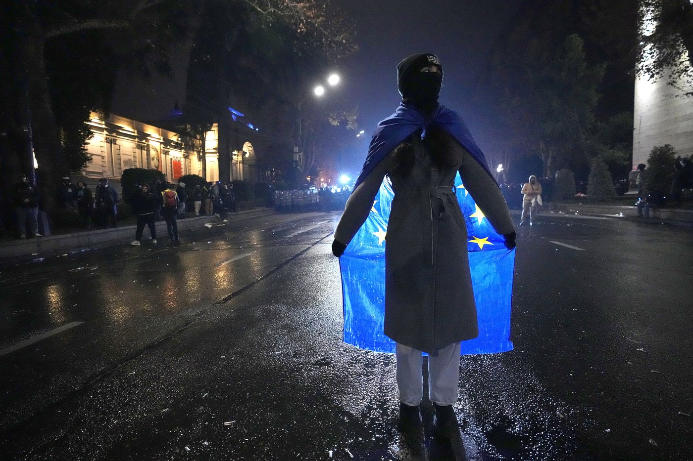 Germany, France and Poland condemn use of force against protesters in Georgia | iNFOnews.ca