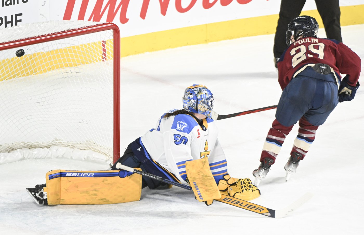Poulin, Fast, Desbiens named PWHL's three stars of the week | iNFOnews.ca