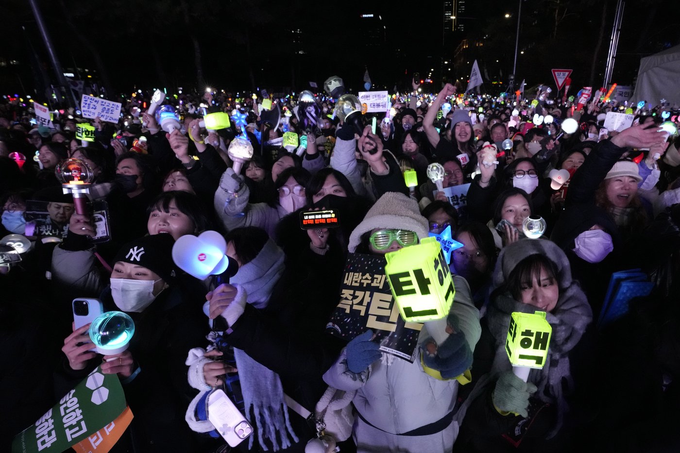 South Korea’s parliament votes to impeach President Yoon Suk Yeol over his martial law order | iNFOnews.ca South Korea’s parliament votes to impeach President Yoon Suk Yeol over his martial law order | iNFOnews.ca