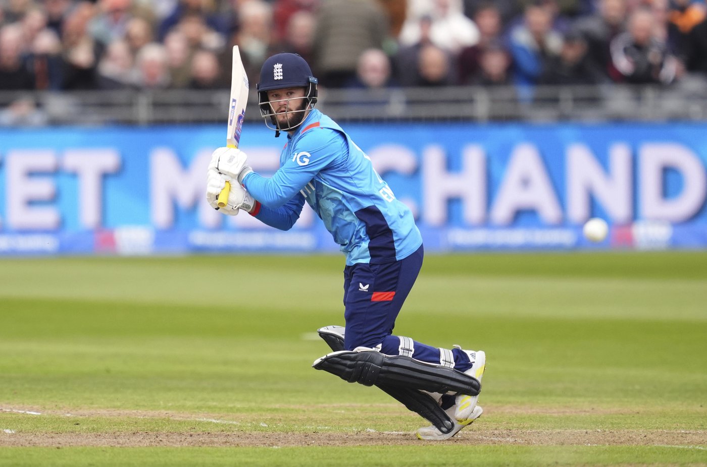 Australia clinches one-day cricket series 3-2 after rain arrives too late for England | iNFOnews.ca