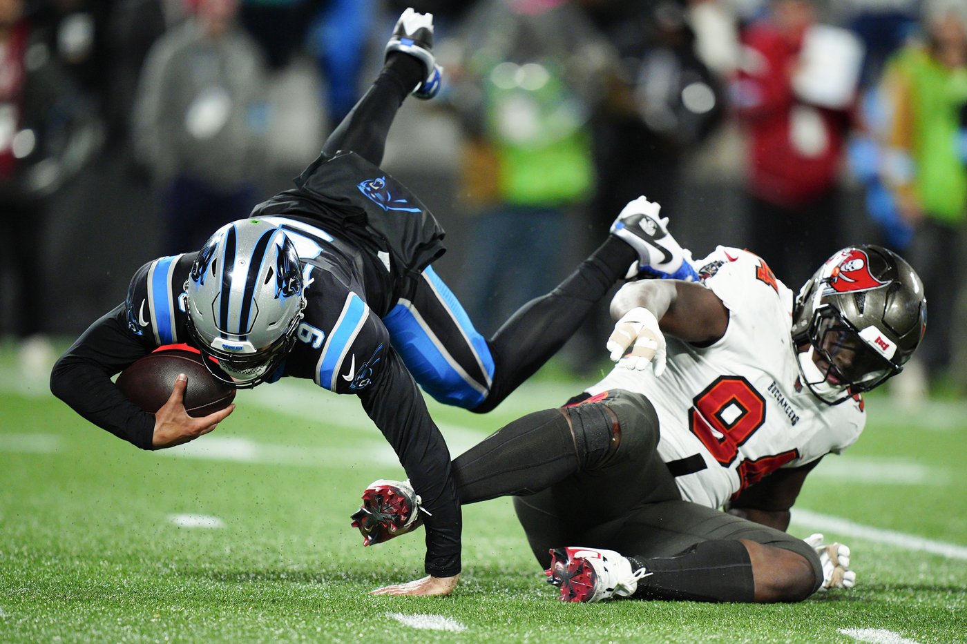 Panthers 2nd-year QB Bryce Young suffers another loss, but continues to show late-game production | iNFOnews.ca Panthers 2nd-year QB Bryce Young suffers another loss, but continues to show late-game production | iNFOnews.ca