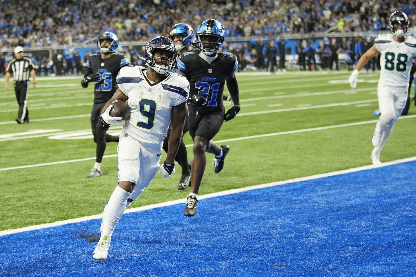 Seahawks face short week trying to rebound from first loss hosting rested Giants | iNFOnews.ca
