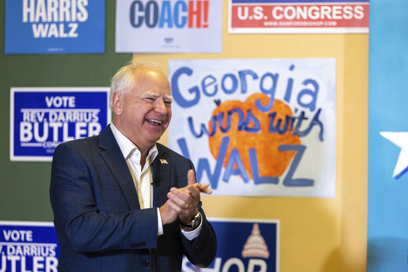 Election 2024 Latest: Trump and Harris campaign for undecided voters with just 6 weeks left | iNFOnews.ca