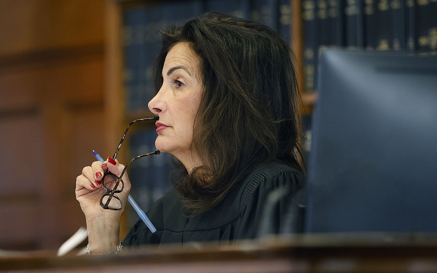 Judge sets trial date for Massachusetts man charged with killing his wife | iNFOnews.ca