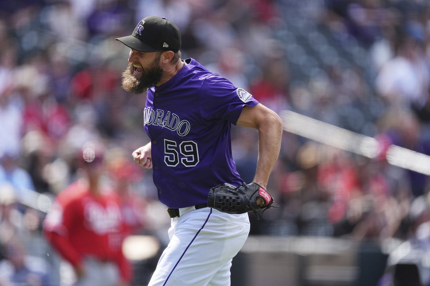Rockies lose for 13th time in 14 games, fall 6-4 to Reds as Hays homers twice | iNFOnews.ca