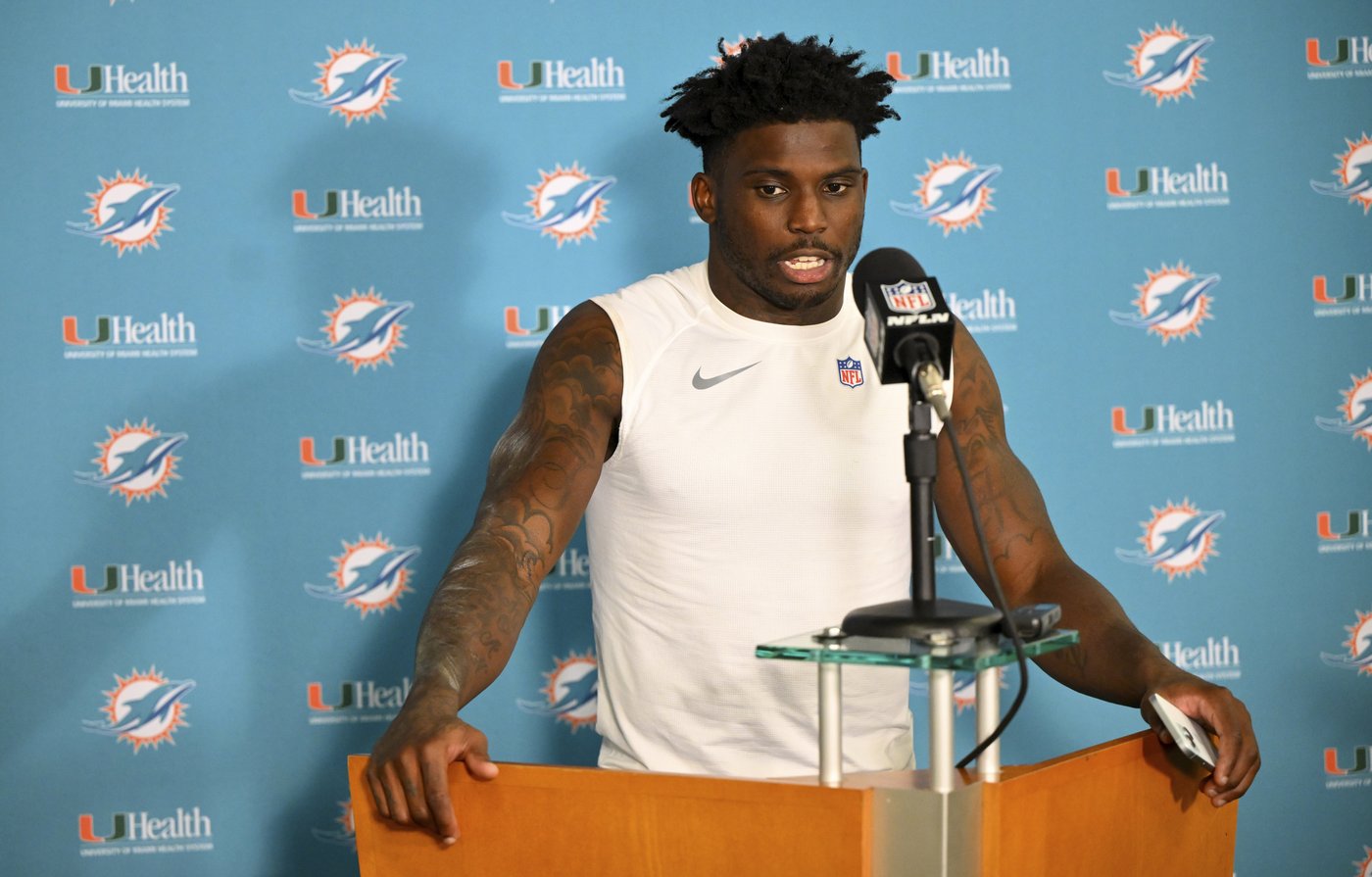 Tyreek Hill's frustration becomes a main issue for Dolphins heading into offseason | iNFOnews.ca
