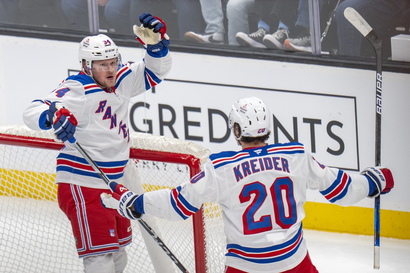 Cuylle scores the winning goal late in the 3rd period as Rangers rally to beat Blue Jackets 4-3 | iNFOnews.ca