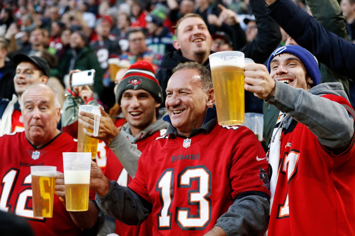 NFL teams flock to Berlin as the league eyes more games in Germany | iNFOnews.ca