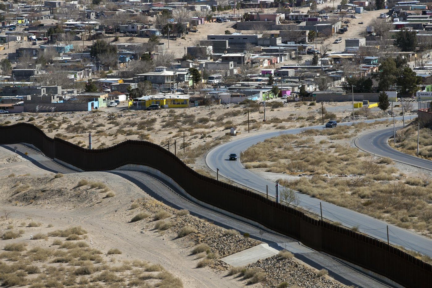 PHOTO COLLECTION: US Immigration The Border | iNFOnews.ca