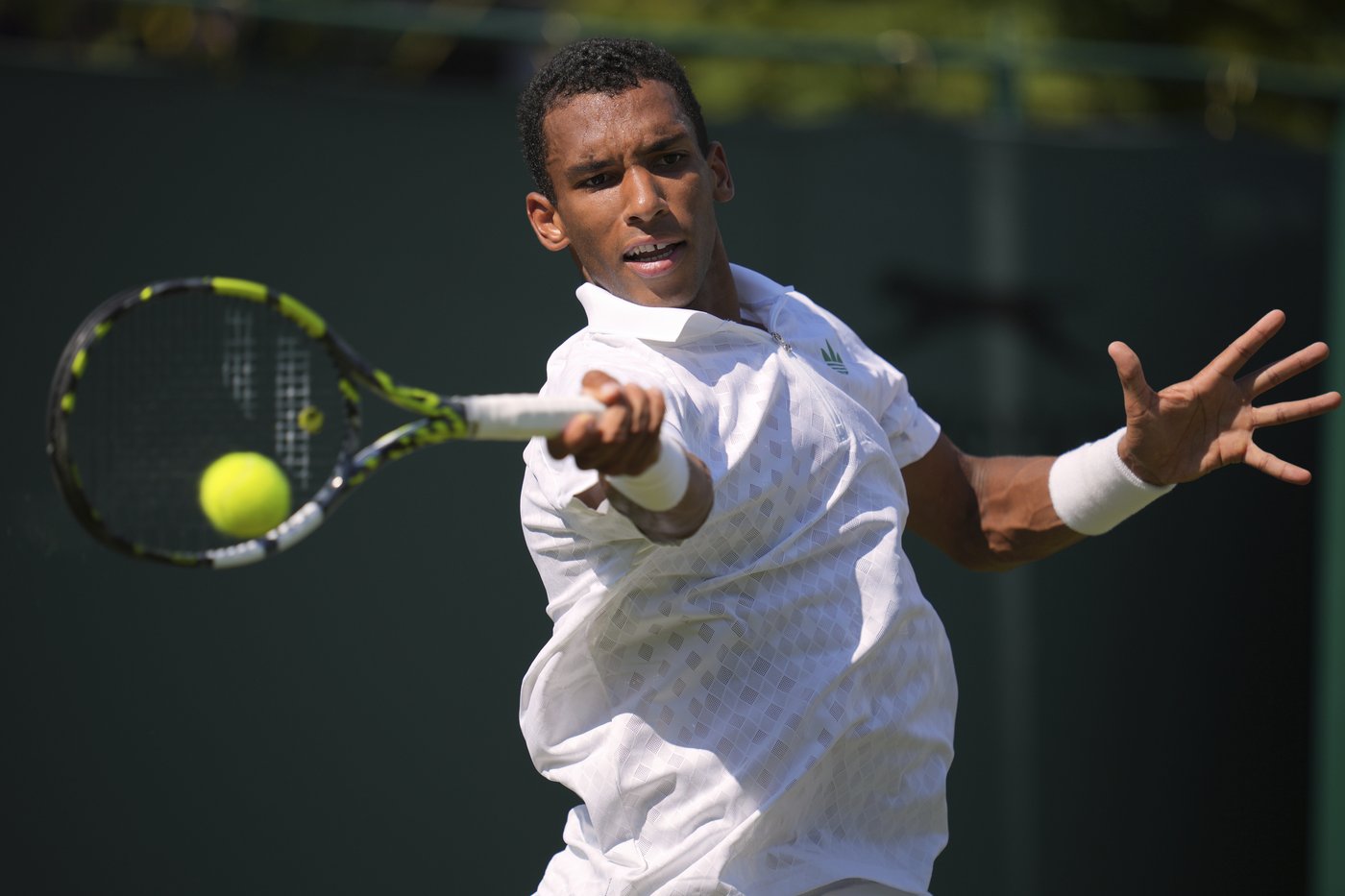 Canada's Fernandez, Auger-Aliassime and Diallo advance to second round at Wimbledon | iNFOnews.ca Canada's Fernandez, Auger-Aliassime and Diallo advance to second round at Wimbledon | iNFOnews.ca