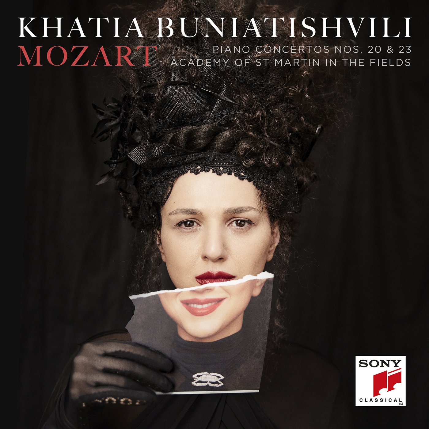 Khatia Buniatishvili is a classical music superstar. Her new album honors Mozart - in her own way | iNFOnews.ca Khatia Buniatishvili is a classical music superstar. Her new album honors Mozart - in her own way | iNFOnews.ca