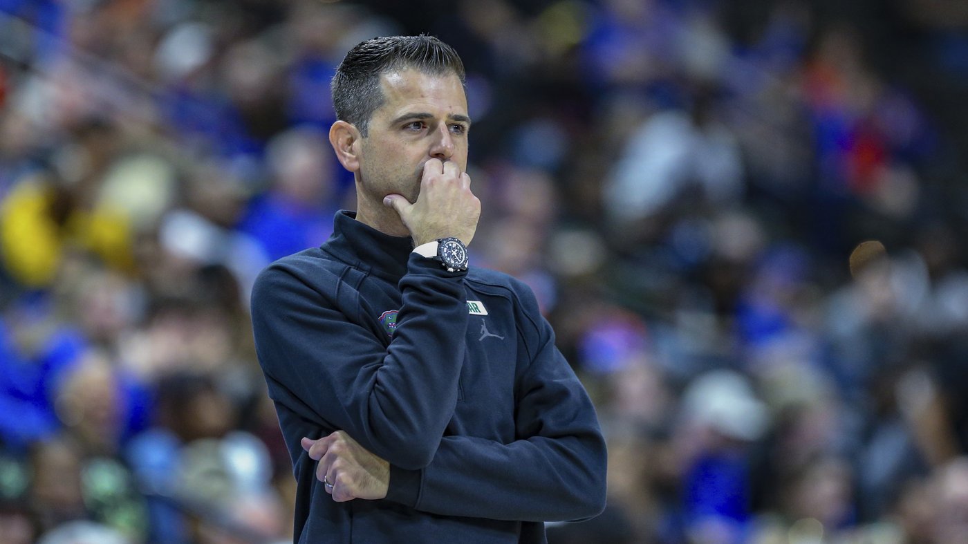 Florida basketball coach Todd Golden faces Title IX investigation for sexual harassment: report | iNFOnews.ca