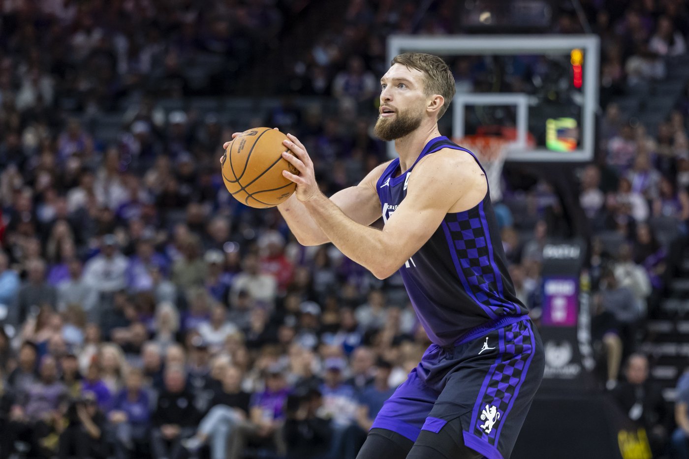 Kevin Huerter's 26 points leads Kings in 141-97 blowout over Jazz | iNFOnews.ca