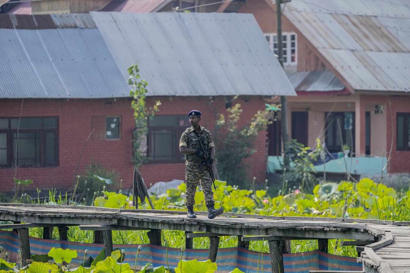 India-controlled Kashmir votes in the second phase of polls to elect local government | iNFOnews.ca India-controlled Kashmir votes in the second phase of polls to elect local government | iNFOnews.ca