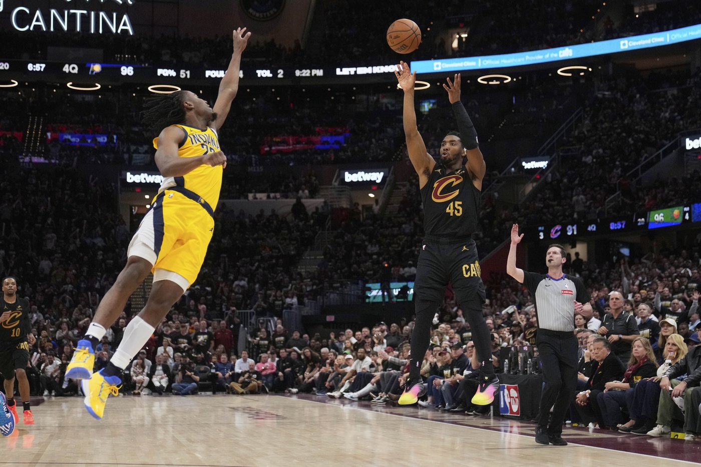 Pacers eliminate top-seeded Cavaliers 114-105, advance to the Eastern Conference Finals | iNFOnews.ca Pacers eliminate top-seeded Cavaliers 114-105, advance to the Eastern Conference Finals | iNFOnews.ca