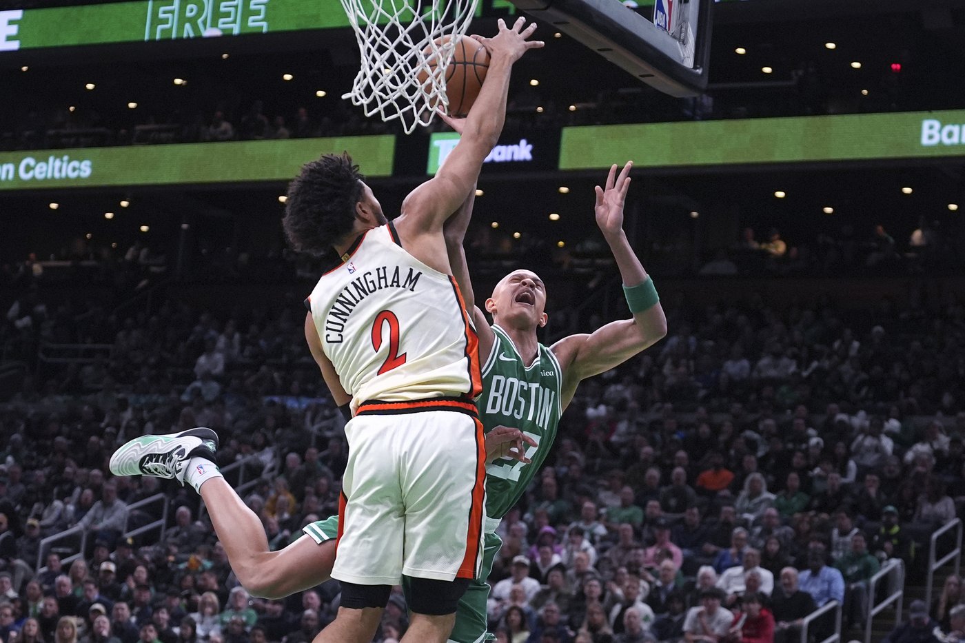 Celtics withstand 3-point spree to beat the Pistons 130-120 | iNFOnews.ca Celtics withstand 3-point spree to beat the Pistons 130-120 | iNFOnews.ca