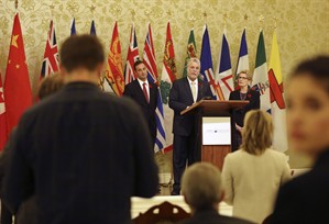 Jobs, not human rights, focus of trade mission as premiers wrap Chinese trip | iNFOnews.ca CP30494952