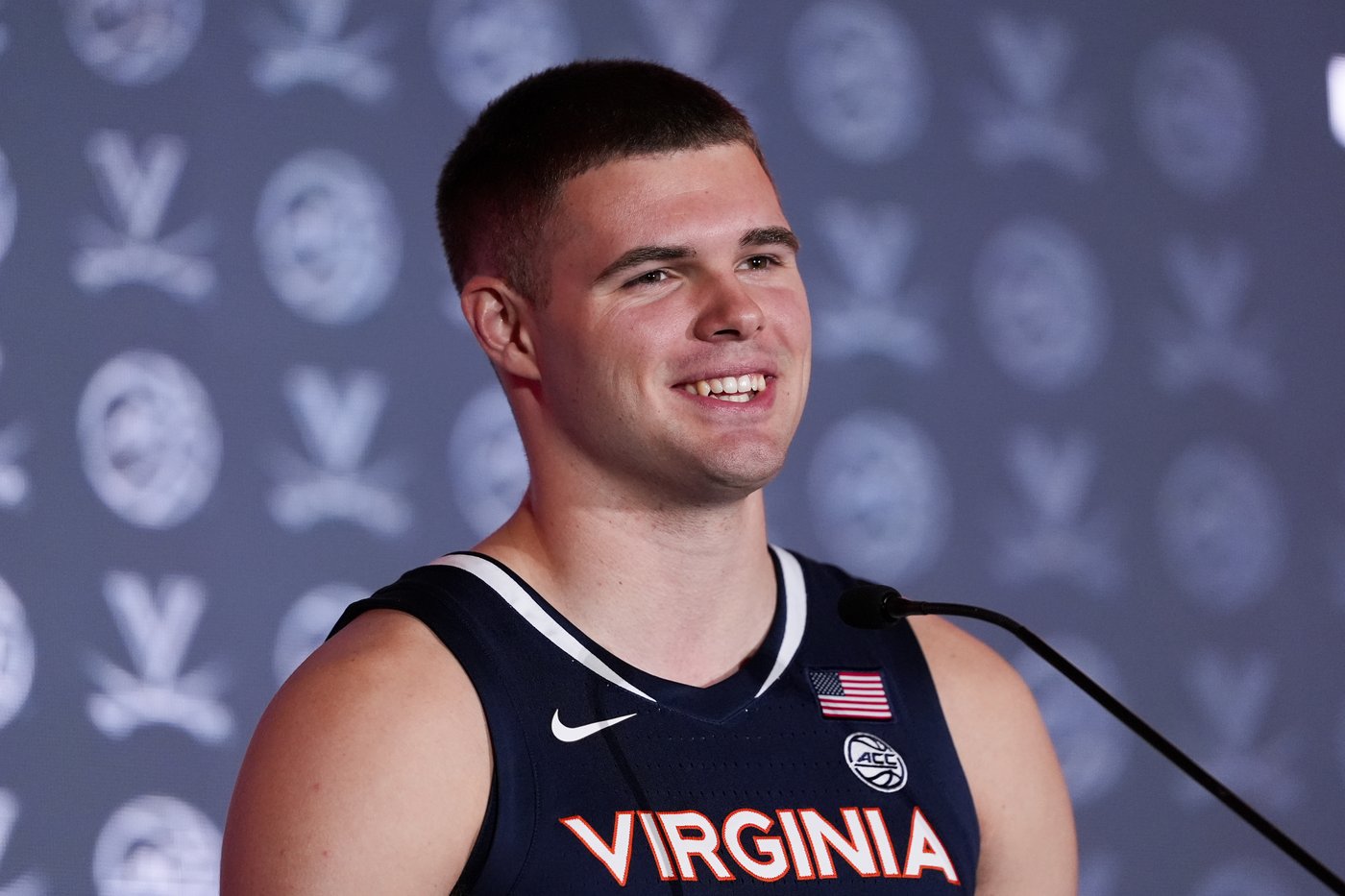 Virginia sets sights on a season just days after Bennett's abrupt retirement, Sanchez in his place | iNFOnews.ca Virginia sets sights on a season just days after Bennett's abrupt retirement, Sanchez in his place | iNFOnews.ca