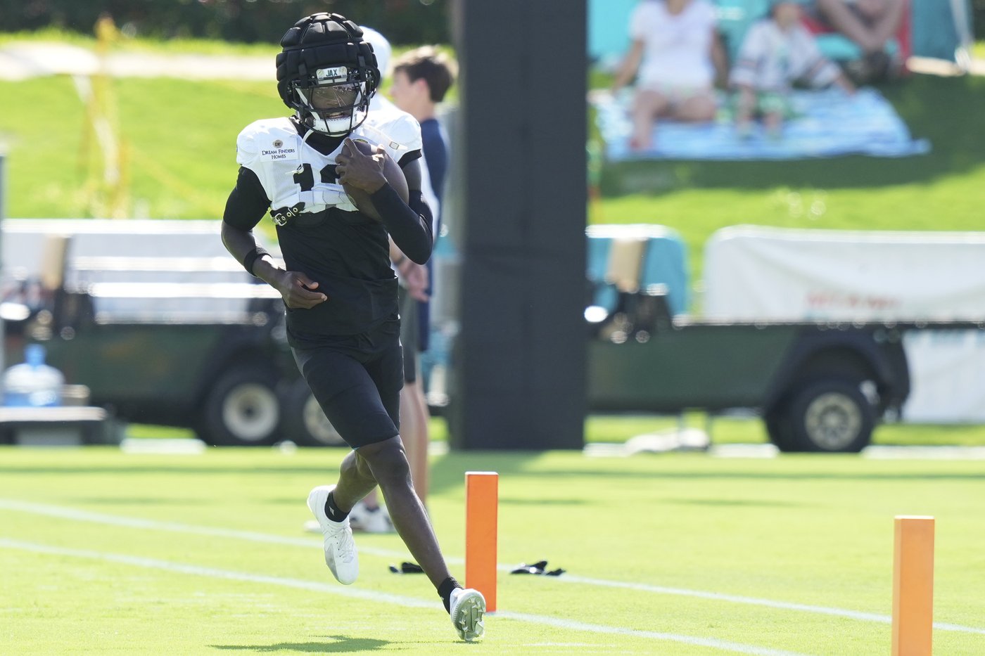Top picks Travis Hunter and Kenneth Grant sit out Jaguars-Dolphins joint practice | iNFOnews.ca Top picks Travis Hunter and Kenneth Grant sit out Jaguars-Dolphins joint practice | iNFOnews.ca