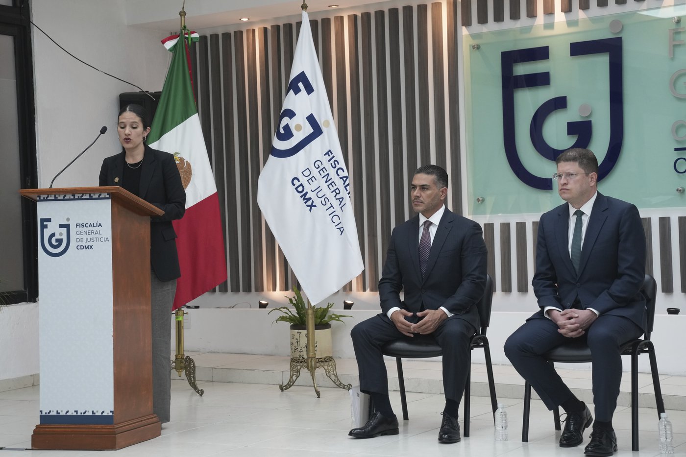 Mexico City mayor says police have arrested 13 in connection with killings of her staffers | iNFOnews.ca Mexico City mayor says police have arrested 13 in connection with killings of her staffers | iNFOnews.ca