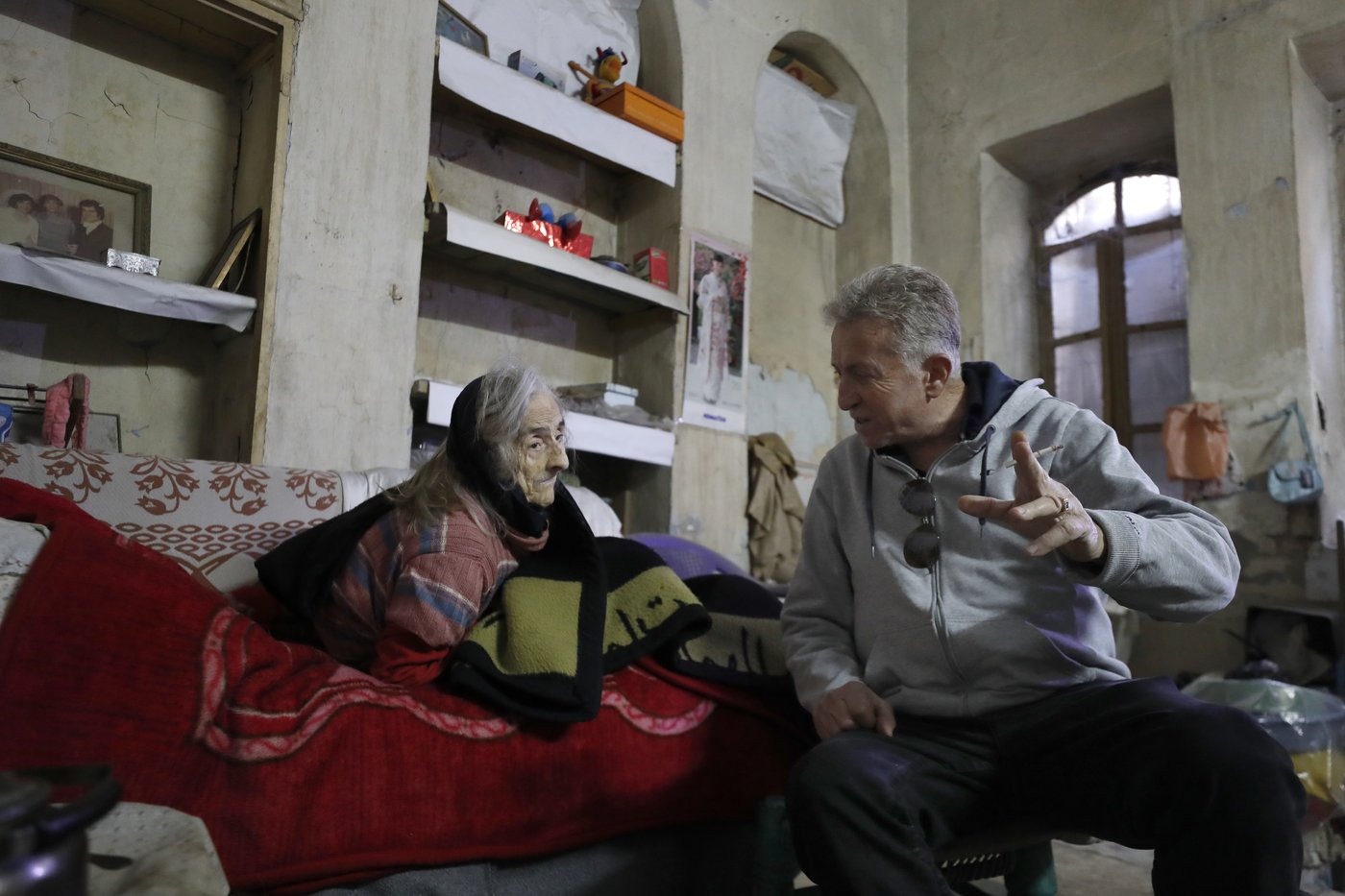 Syria's dwindling Jewish community can visit one of the world's oldest synagogues again | iNFOnews.ca Syria's dwindling Jewish community can visit one of the world's oldest synagogues again | iNFOnews.ca