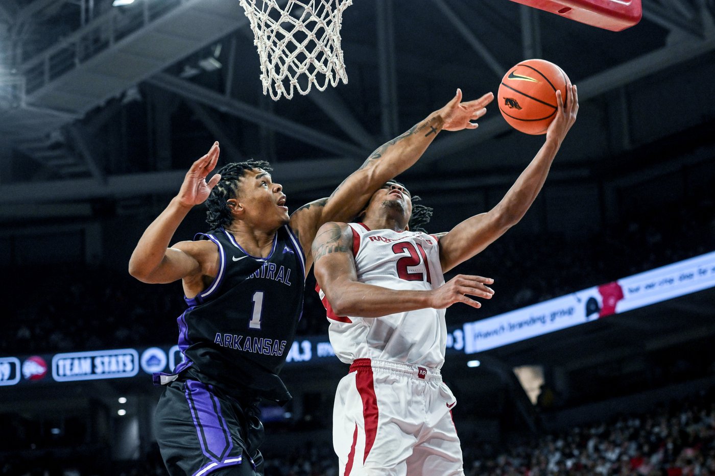 Acuff Jr. leads fourArkansas players in double figures as Razorbacks roll Central Arkansas, 93-56 | iNFOnews.ca