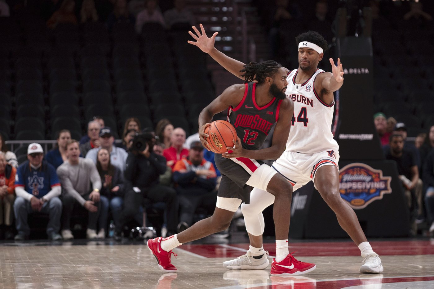 Johni Broome's double-double sends No. 2 Auburn to a 91-53 win over Ohio State | iNFOnews.ca Johni Broome's double-double sends No. 2 Auburn to a 91-53 win over Ohio State | iNFOnews.ca