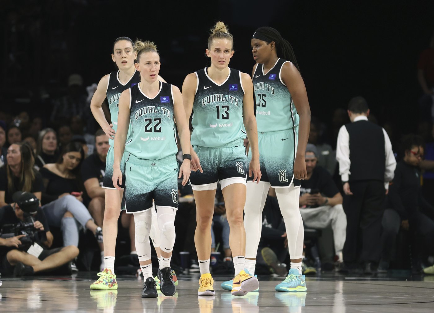 Jackie Young's 24 points and Aces' 16-point run staves off elimination in 95-81 win over Liberty | iNFOnews.ca