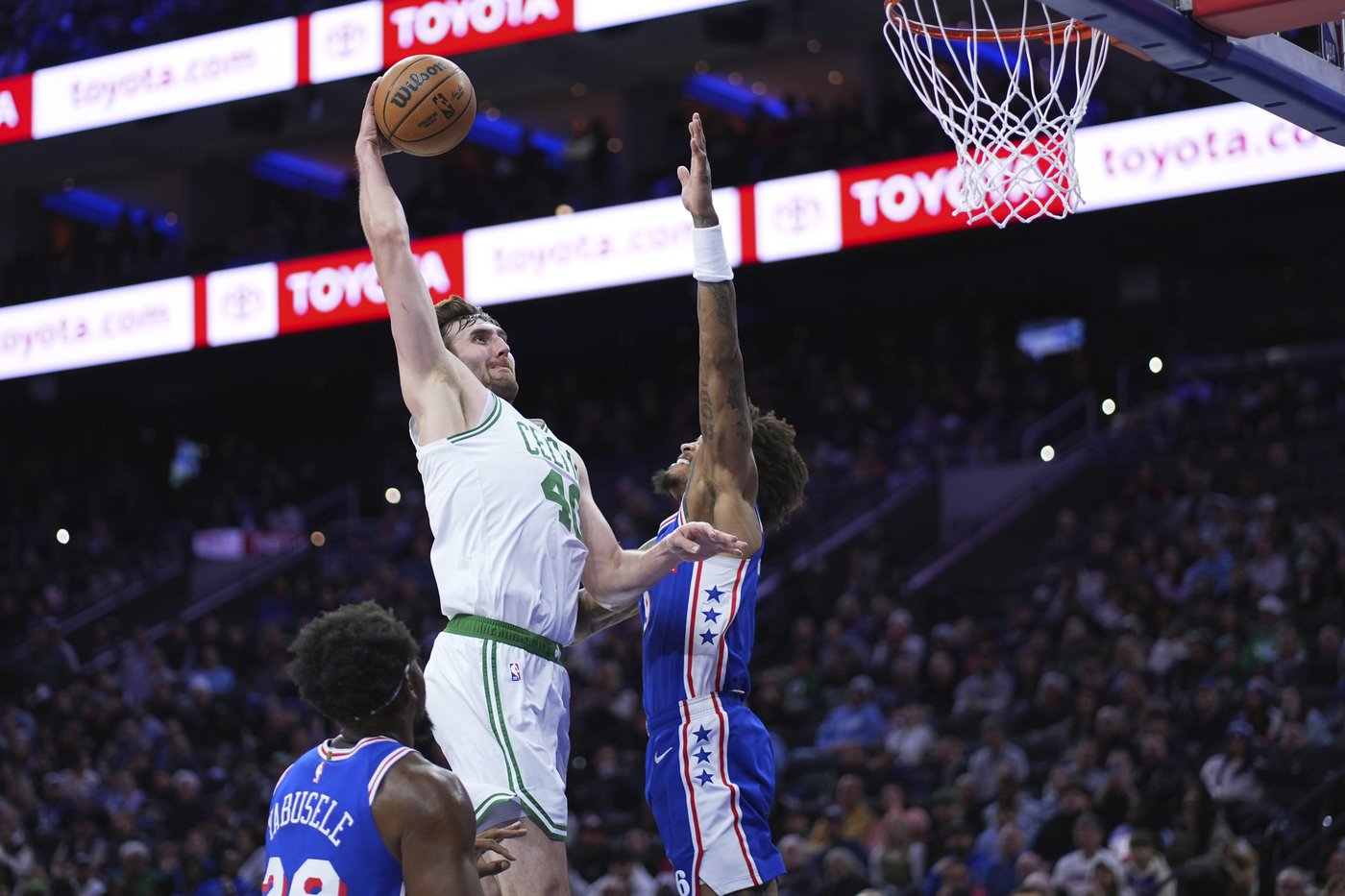 Pritchard and Tatum lead Celtics to 124-104 win over 76ers | iNFOnews.ca