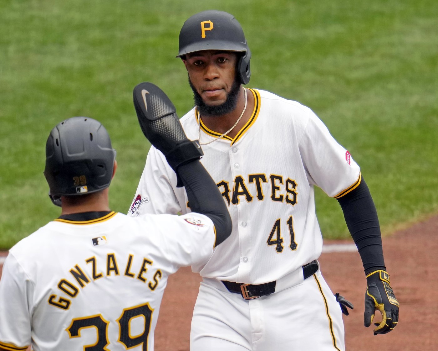 Civale pitches 6 shutout innings, Ortiz has 3 hits in Brewers' 5-2 win over Pirates | iNFOnews.ca Civale pitches 6 shutout innings, Ortiz has 3 hits in Brewers' 5-2 win over Pirates | iNFOnews.ca