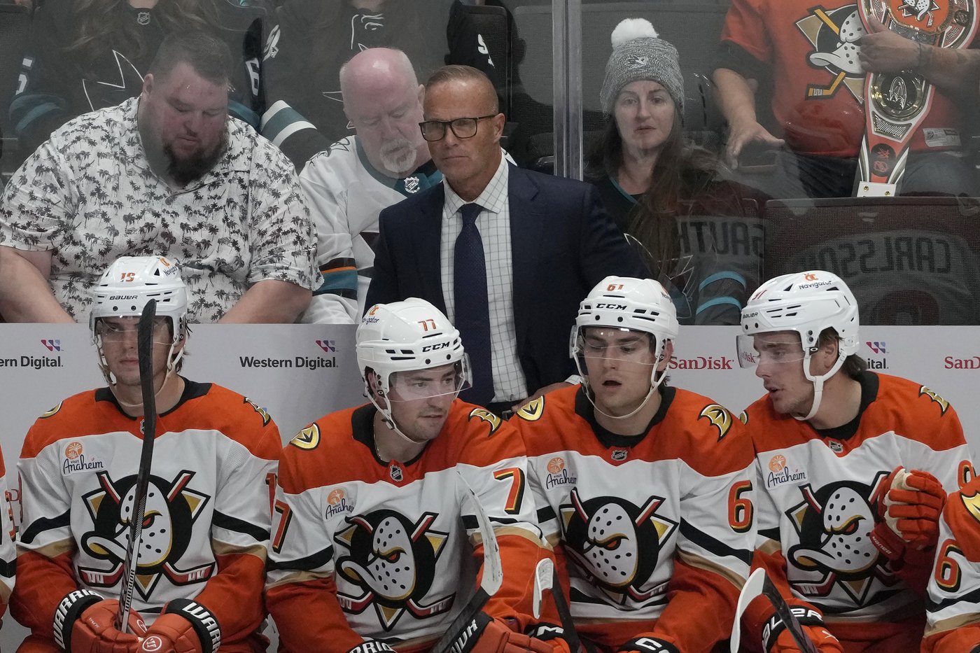 Lundestrom snaps scoreless tie in 3rd and Dostal gets shutout as Ducks blank Sharks 2-0 | iNFOnews.ca