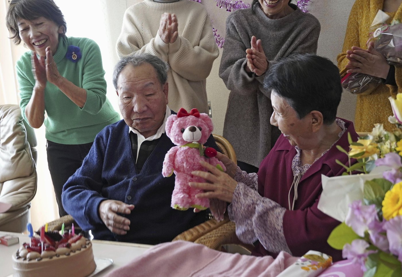 'This is the beginning': 91-year-old sister of longest death row inmate sees hope in his acquittal | iNFOnews.ca