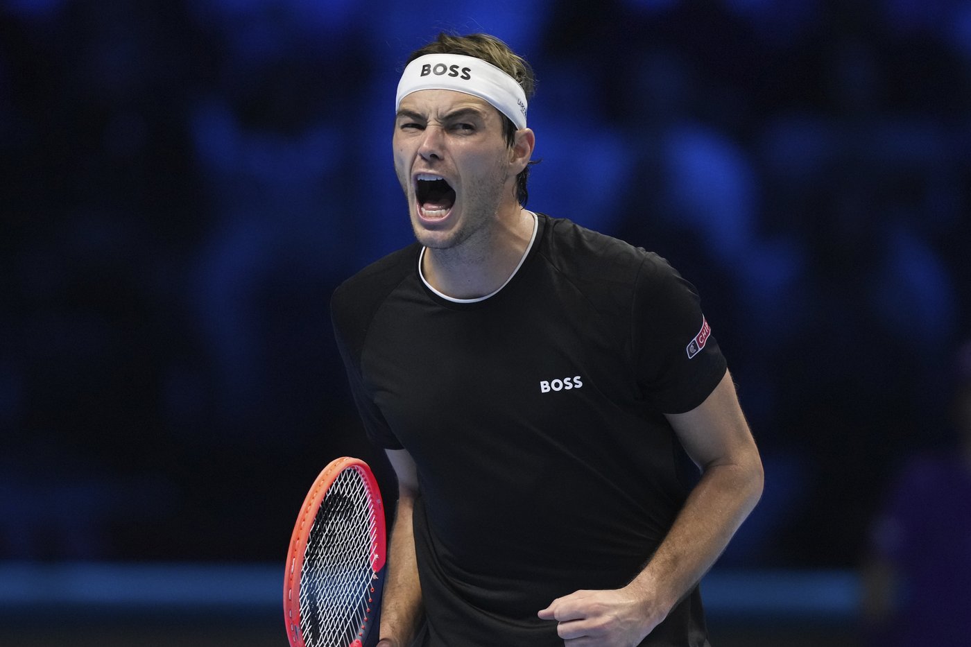Sinner stays perfect and Fritz also advances to the semifinals at the ATP Finals | iNFOnews.ca