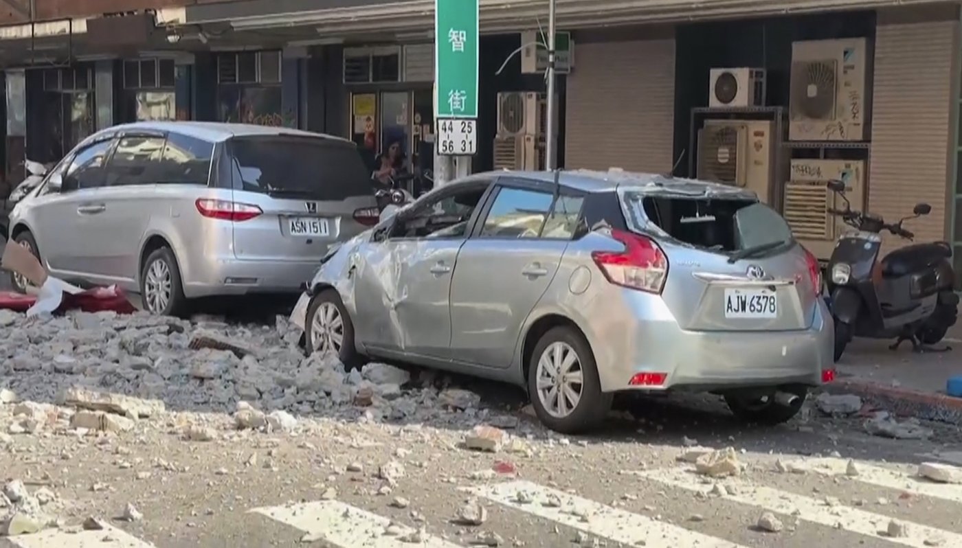5.6 magnitude earthquake shakes buildings in Taiwan, as a series of temblors hits the island | iNFOnews.ca 5.6 magnitude earthquake shakes buildings in Taiwan, as a series of temblors hits the island | iNFOnews.ca