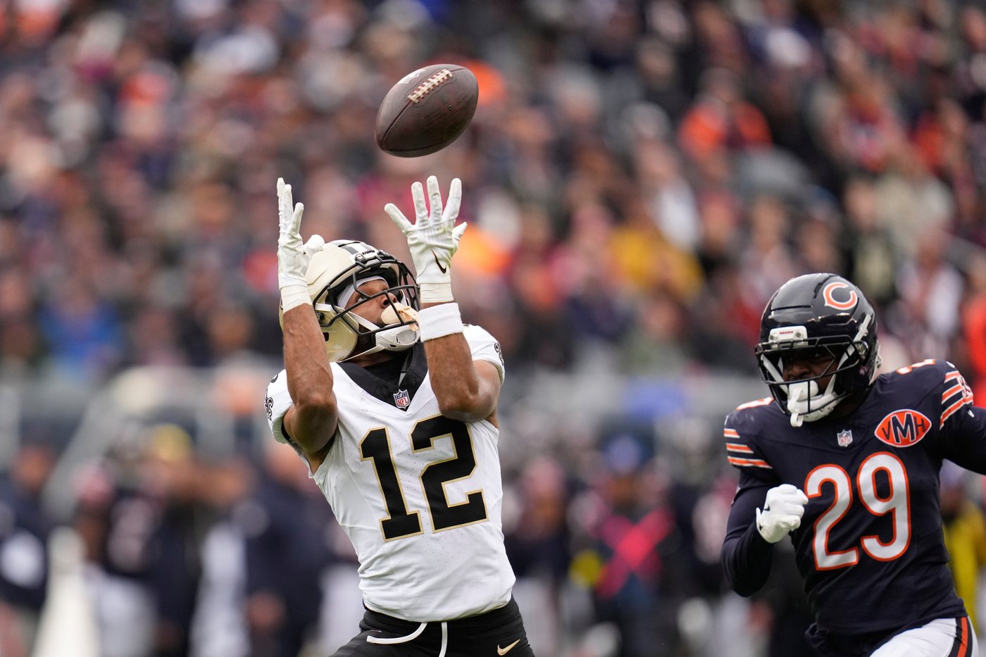 Chris Olave catches 2 touchdown passes for New Orleans Saints amid extension talks | iNFOnews.ca