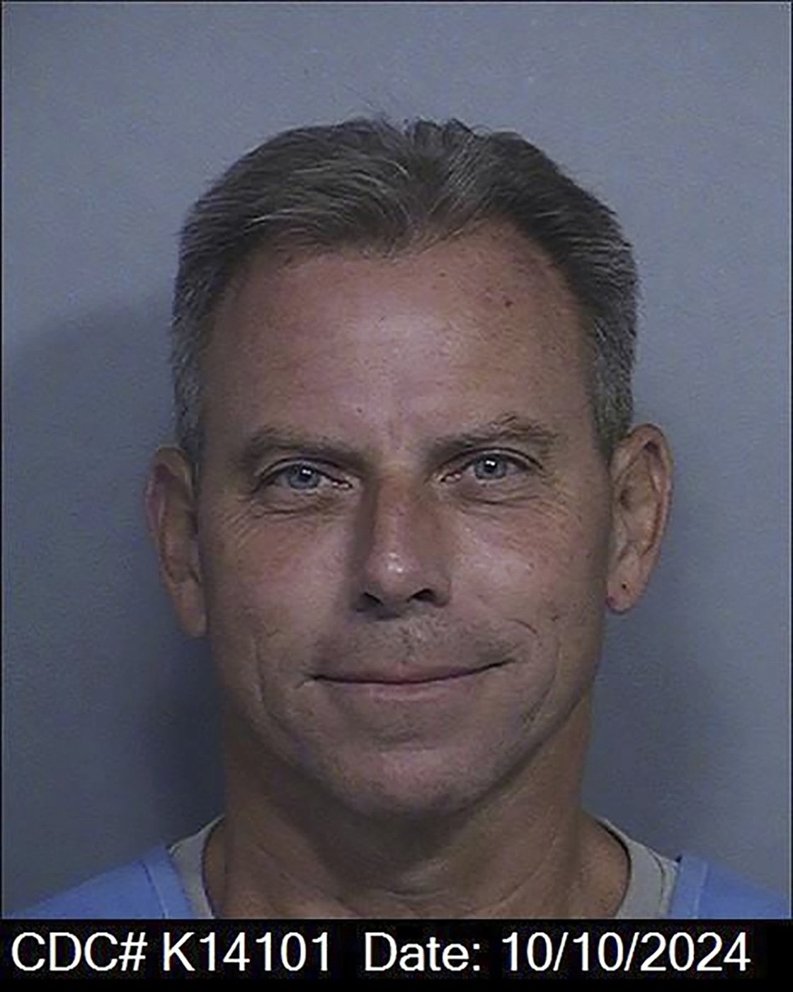 Prosecutors seek resentencing for Erik and Lyle Menendez in 1989 killings of their parents | iNFOnews.ca Prosecutors seek resentencing for Erik and Lyle Menendez in 1989 killings of their parents | iNFOnews.ca