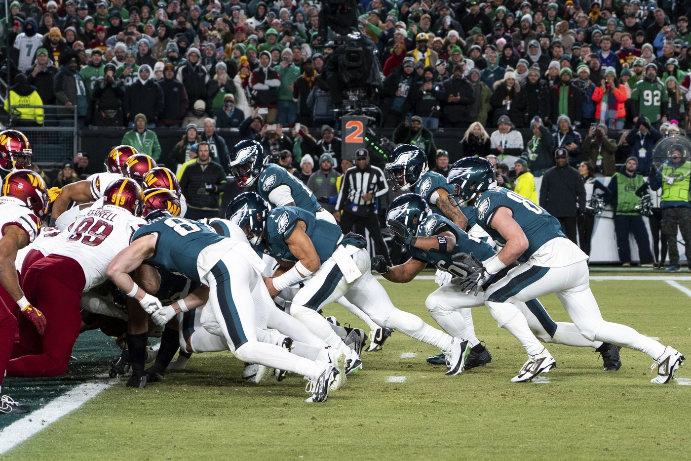 NFL teams can keep using the tush push after ban proposal fails at owners meetings | iNFOnews.ca NFL teams can keep using the tush push after ban proposal fails at owners meetings | iNFOnews.ca