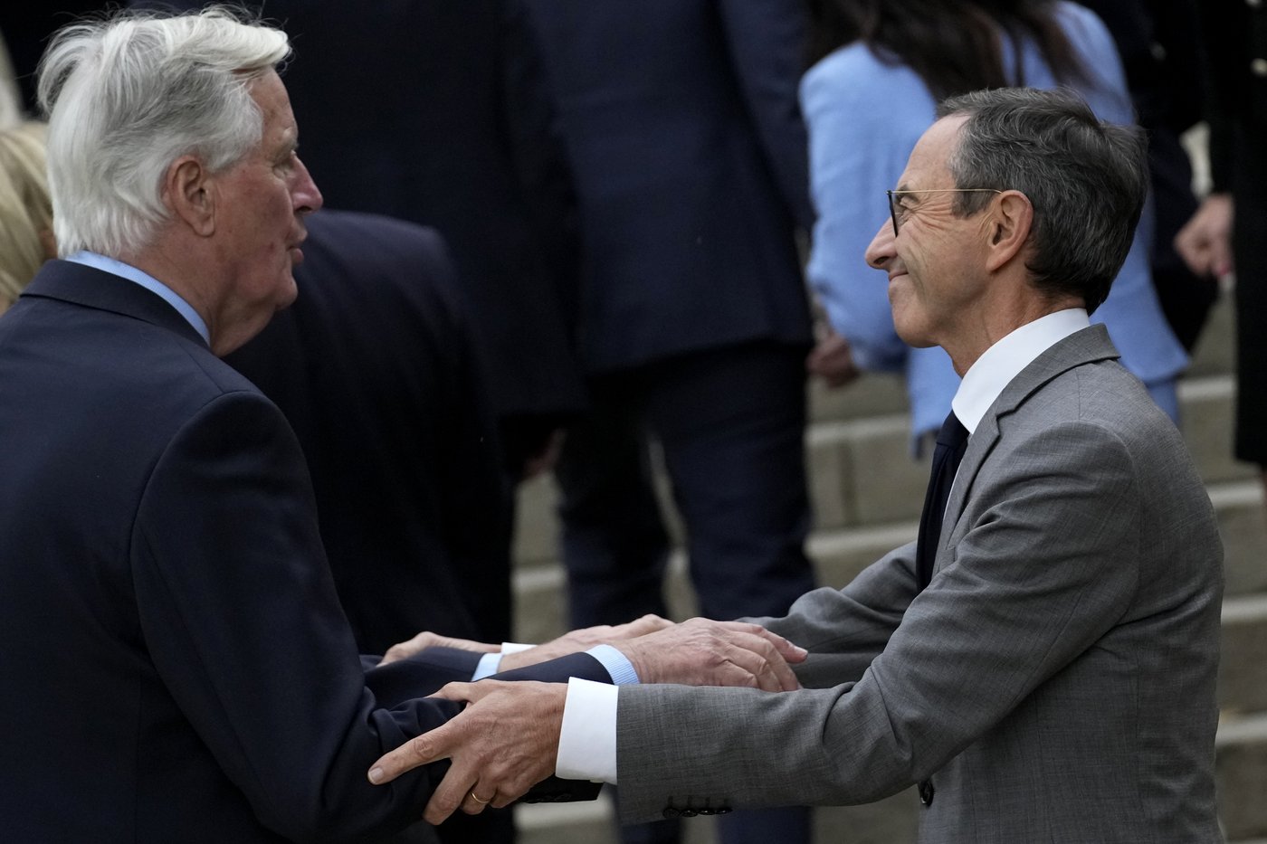 France's new government pledges hardline stance on migration as it cozies up to far right | iNFOnews.ca