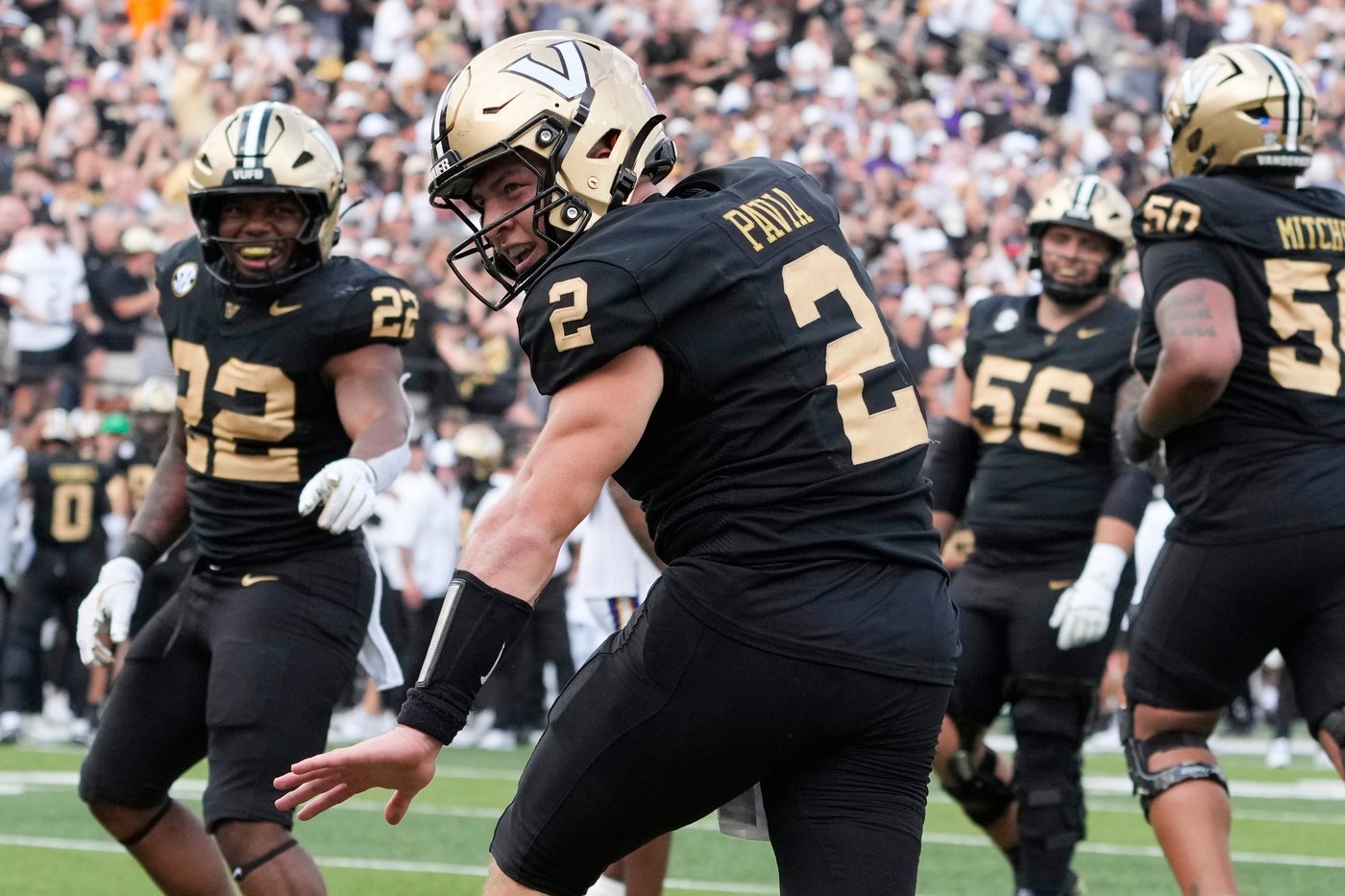 Pavia has No. 17 Vanderbilt off to best start in 75 years after beating No. 10 LSU 31-24 | iNFOnews.ca