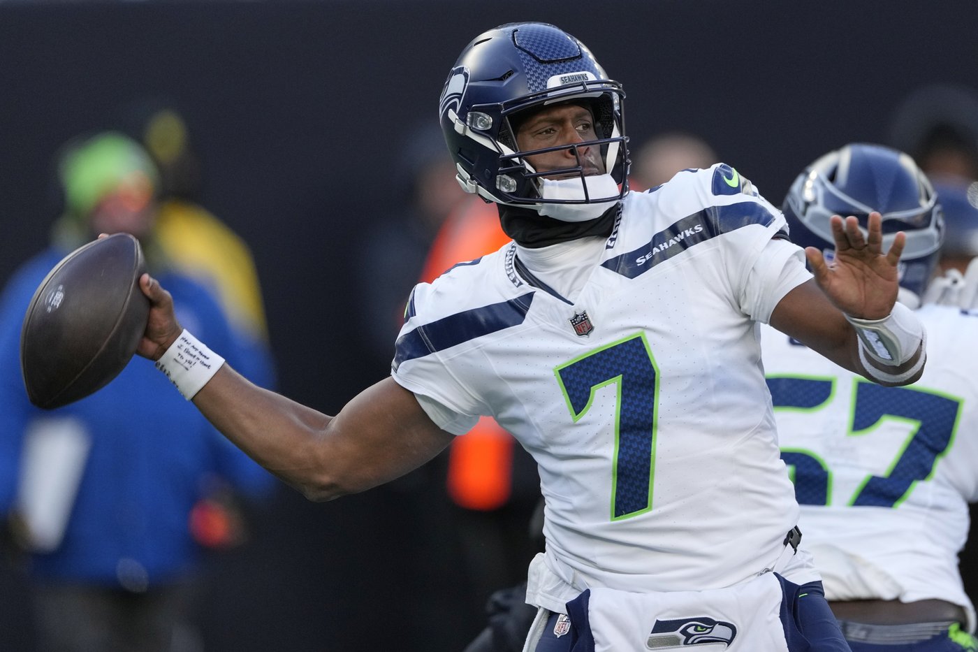 Williams' 92-yard INT return and Charbonnet's late TD run help Seahawks top Jets 26-21 | iNFOnews.ca