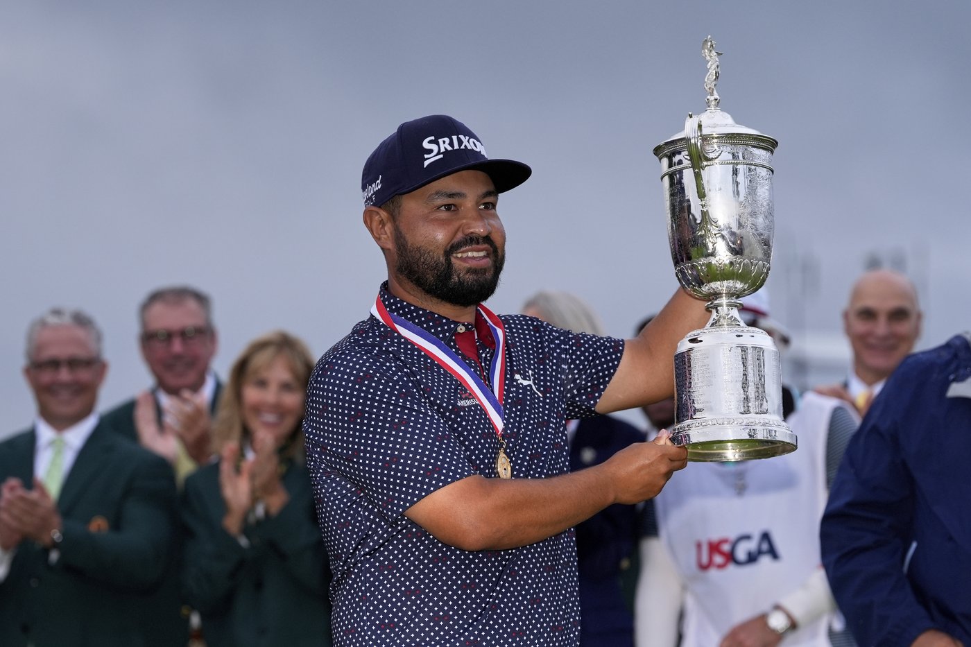 J.J. Spaun's path to U.S. Open title helped by a shot onto an umbrella | iNFOnews.ca J.J. Spaun's path to U.S. Open title helped by a shot onto an umbrella | iNFOnews.ca
