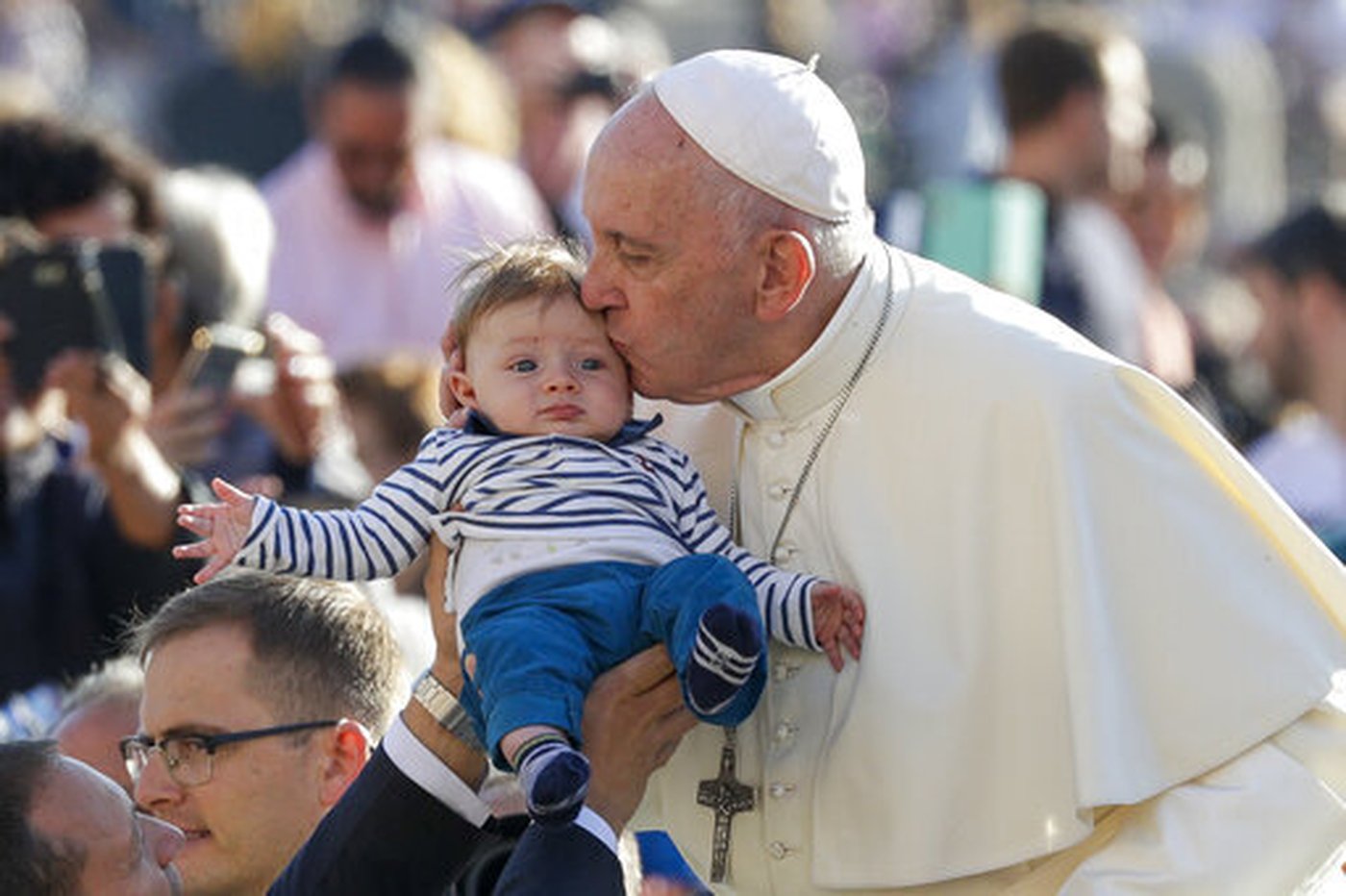 Pope Francis, first Latin American pontiff who ministered with a charming, humble style, dies at 88 | iNFOnews.ca Pope Francis, first Latin American pontiff who ministered with a charming, humble style, dies at 88 | iNFOnews.ca