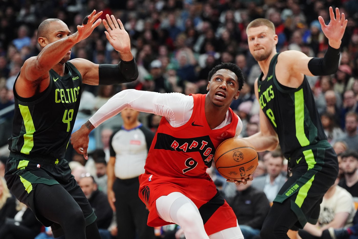 Barrett, Toronto Raptors upset Boston Celtics 110-97 for second straight win | iNFOnews.ca Barrett, Toronto Raptors upset Boston Celtics 110-97 for second straight win | iNFOnews.ca