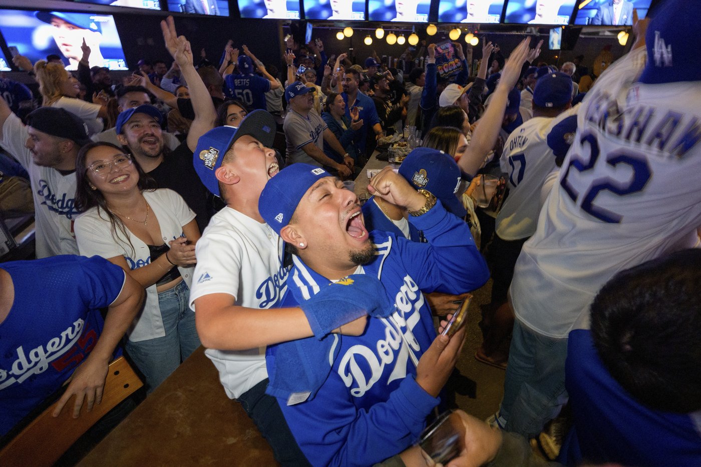 PHOTO COLLECTION: World Series Reax | iNFOnews.ca